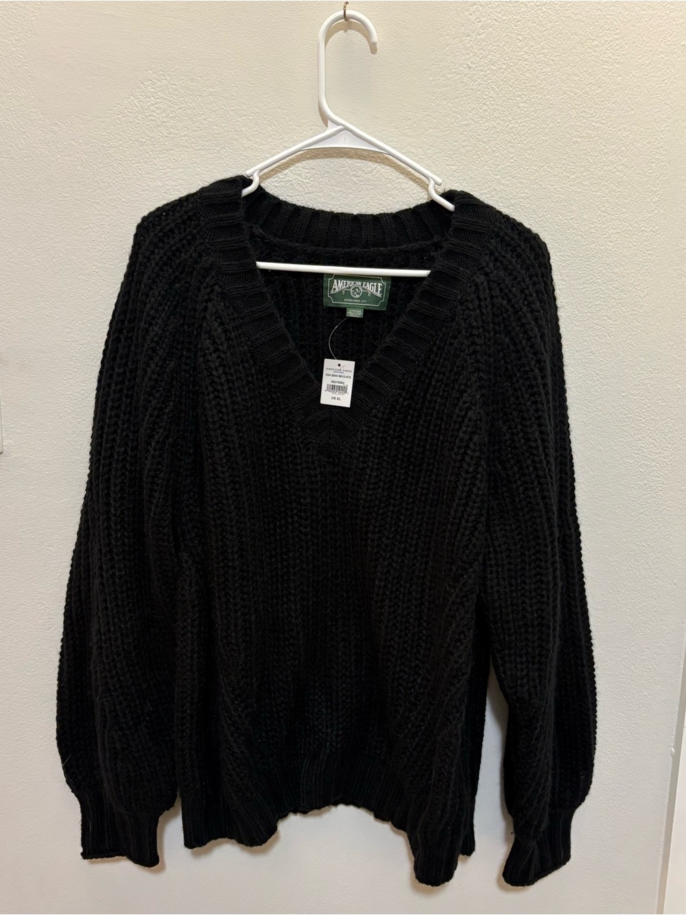 American Eagle Outfitters Black Chunky V-Neck Sweater
